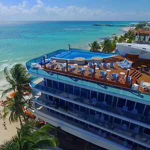 We Uniq Hotel El Carmen Adults Only Hotel